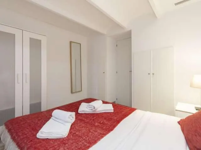 Apartament Karla Untold